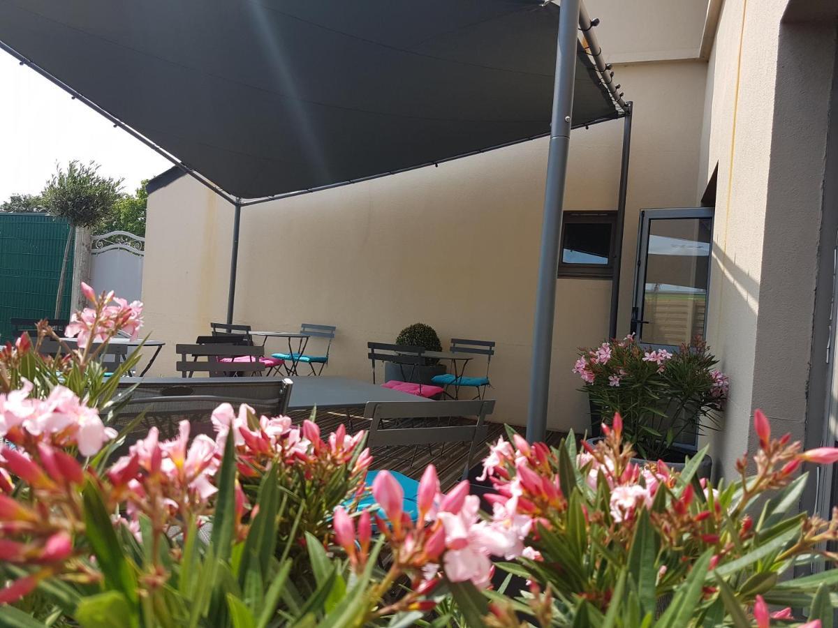 Kyriad Hotel La Fleche Luaran gambar