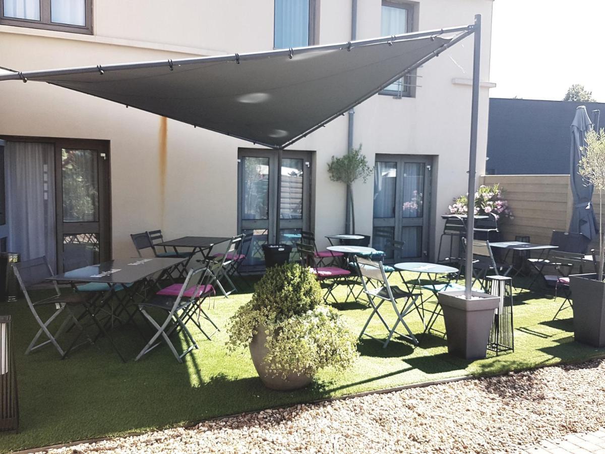 Kyriad Hotel La Fleche Luaran gambar