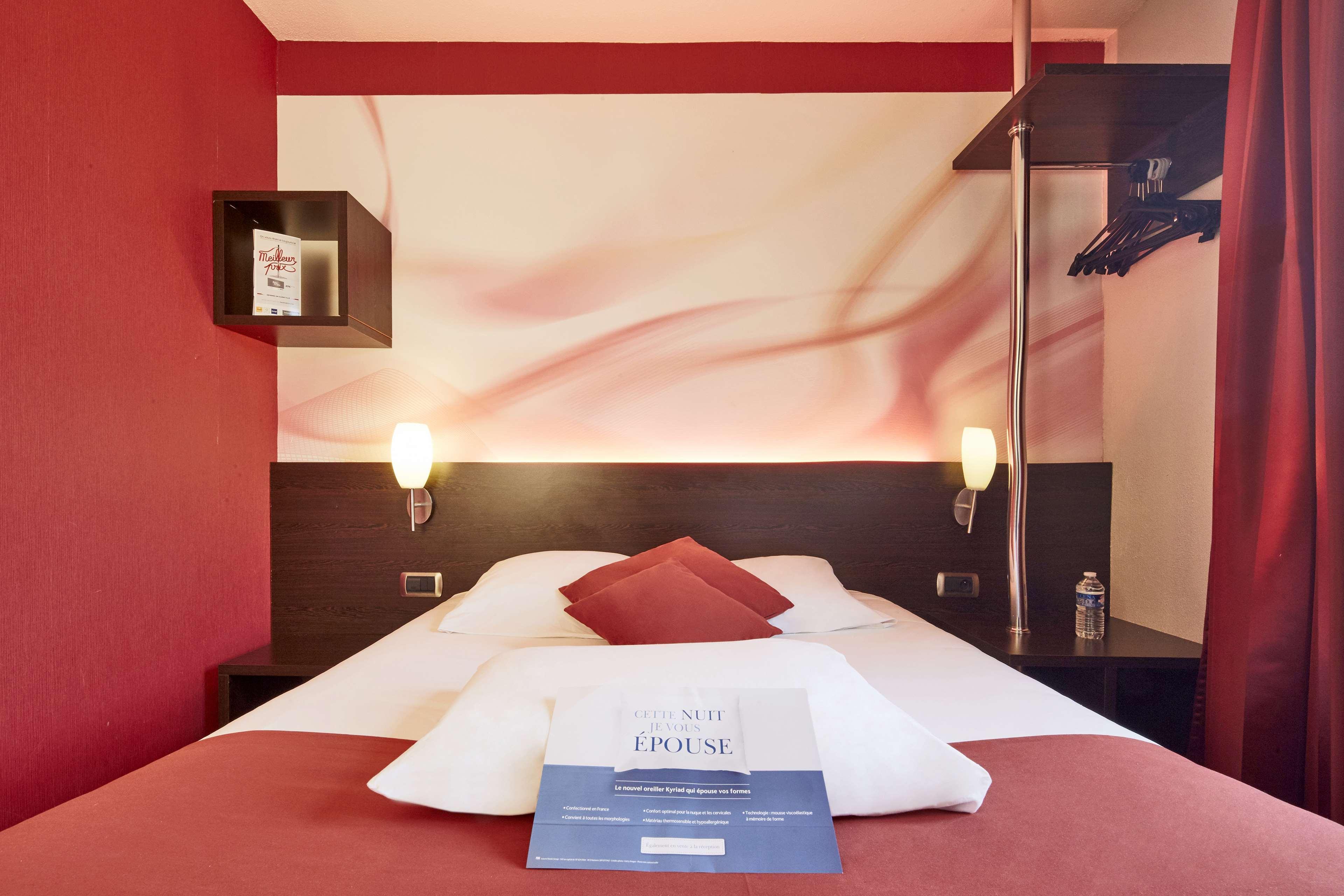 Kyriad Hotel La Fleche Luaran gambar