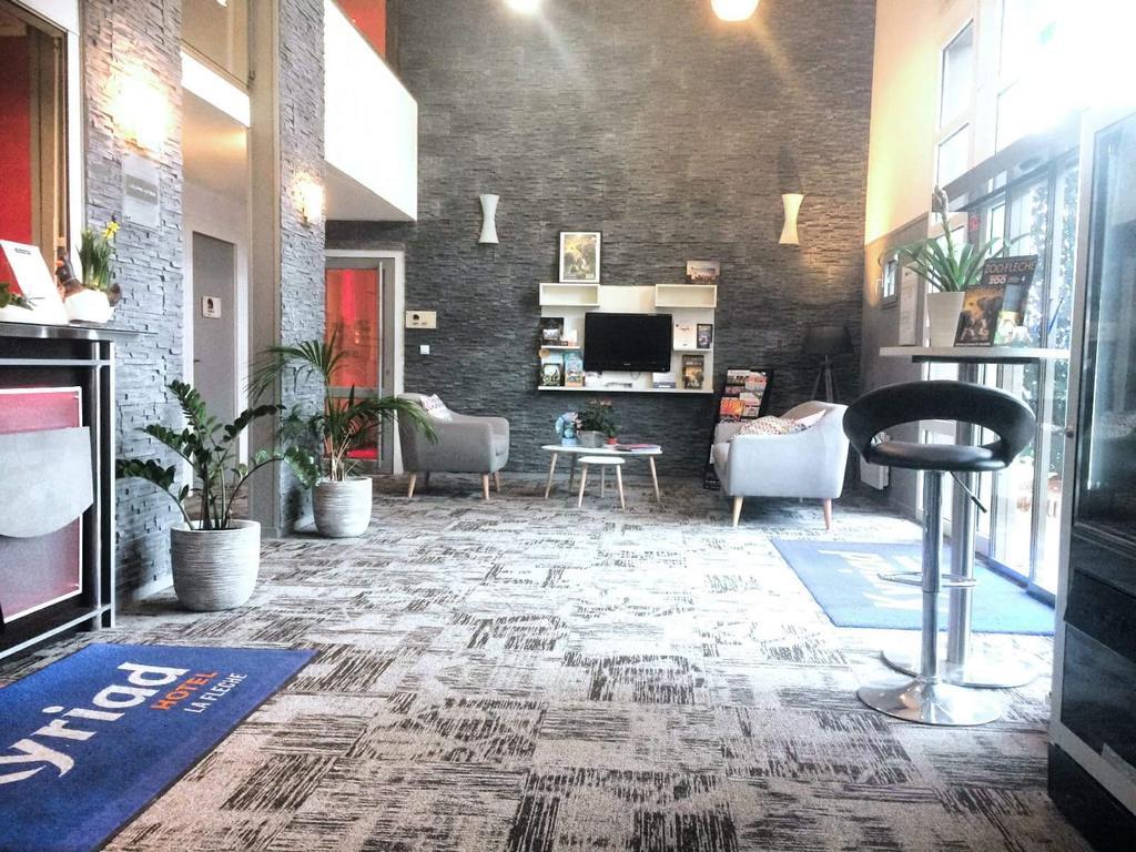 Kyriad Hotel La Fleche Luaran gambar